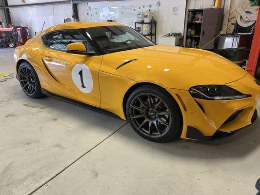 Mello the Supra looking good while getting its exterior detailed!!