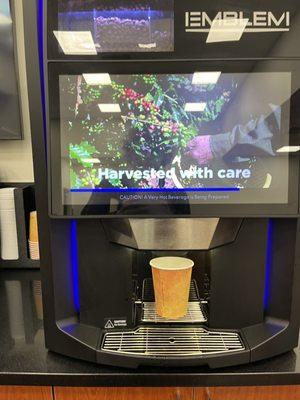 Cool hot beverages machine