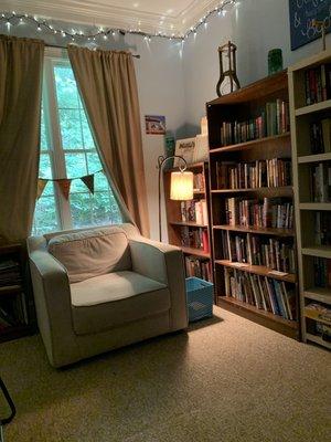 Cozy little book nook.