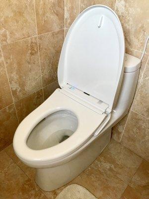 Toto toilet s350e with a washlet