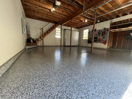 New epoxy flooring in Porstmouth, NH garage.