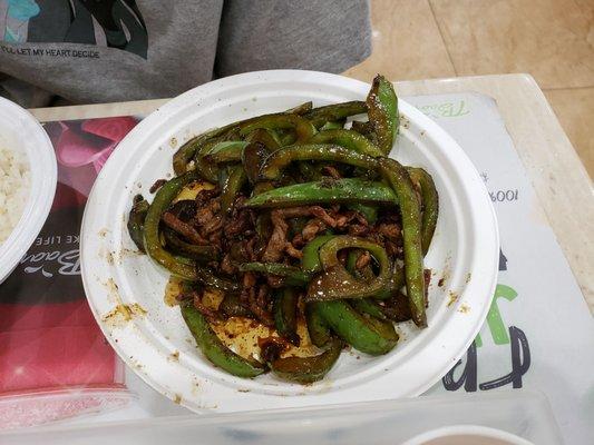 A leftovered green pepper with beef!