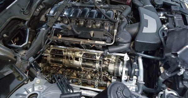 BMW 650i valve cover gasket replacement