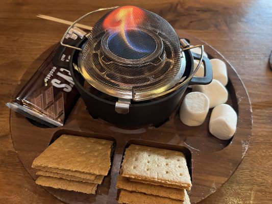 Campfire s'mores