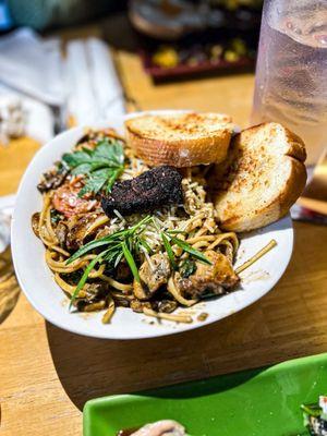 Cajun seafood pasta