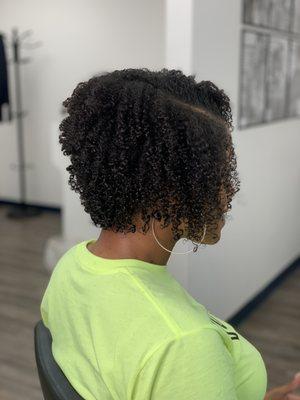 A fresh curly cut with the PERFECT shape is ALWAYS the assignment!