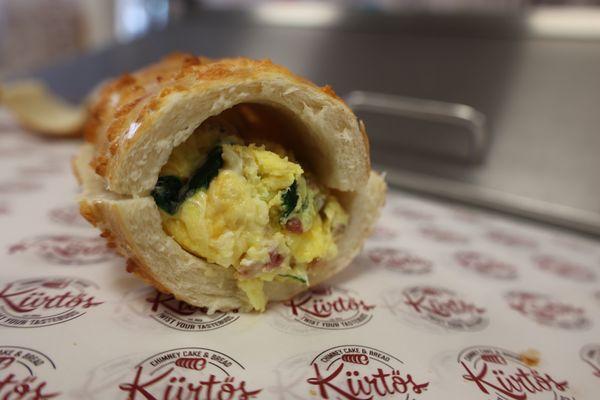 Kurtos Chimney Omelette Breakfast Sandwich