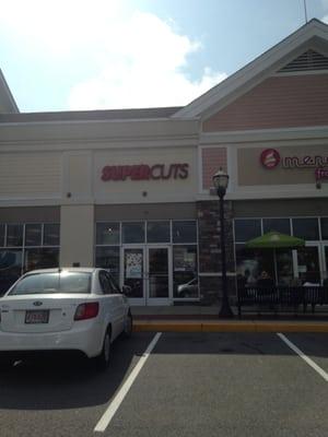 Mansfield SuperCuts -- Mansfield Crossing : 280 School Street, Mansfield          Storefront