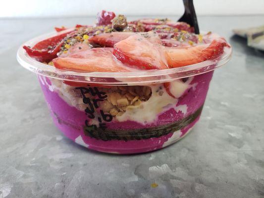 Pitaya bowl