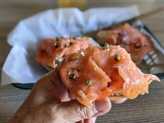 Oooooo yummmm. Smoked salmon bagels.