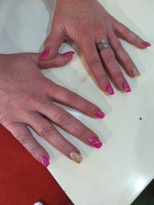 Beautiful nails! New owners, come here and see!!