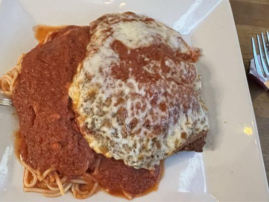 Chicken Parmesan- huge portion- so good!