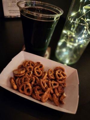 Blackcat Porter and pretzels