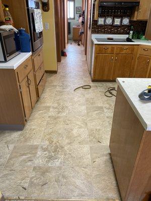 Kitchen floor new