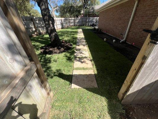 2'x2' concrete paver with palisade zoysia sod install in the Brodie Oaks neighborhood.