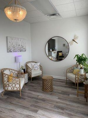 Skinology by Candice Interior Brunswick GA
 Clinical Skincare and facials