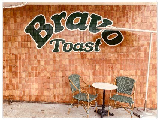 Welcome to Bravo Toast. #silverlakeLA