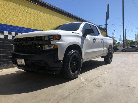 33s with 18inch wheels