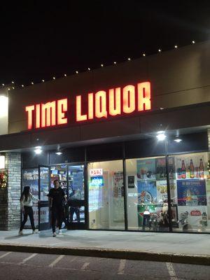 Time Lounge & Liquors