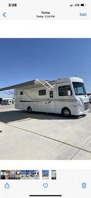 2018 Winnebago Intent 30R