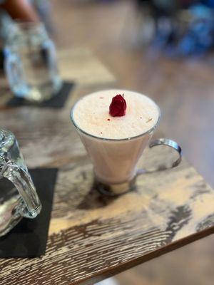 Egyptian rose latte