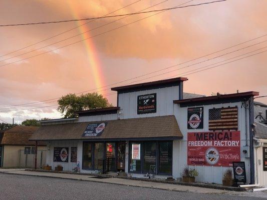 Etherton Hardwoods makes wooden American Flags by Vets