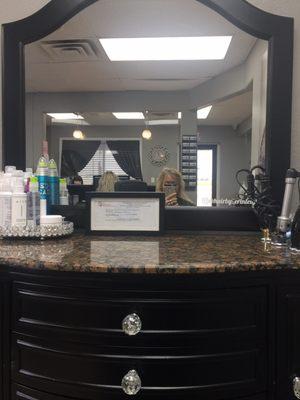 Blush Hair & Beauty Bar