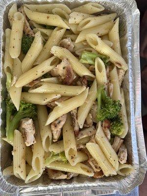 Penne with Garlic and Oil, broccoli, and grilled chicken