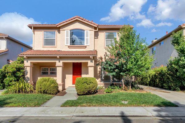 1515 El Captain St, Davis, CA 95616