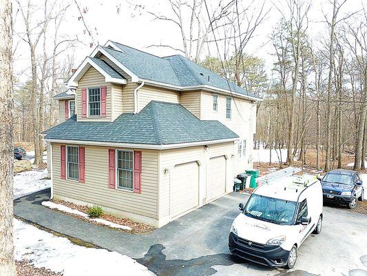 Owens Corning Duration roof installation in East Stroudsburg PA.