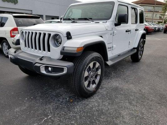 New Jeep JL.