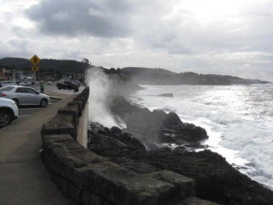 I'm sure that the ocean can get even rowdier than this and send up some good spray.