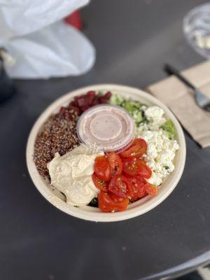 Hummus Beet Bowl