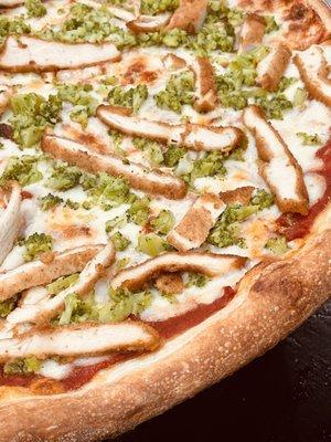 Chicken and Broccoli Pizza