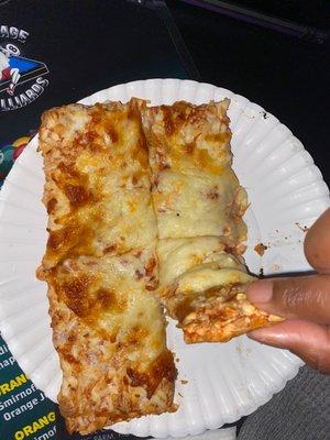 Cheese pizza