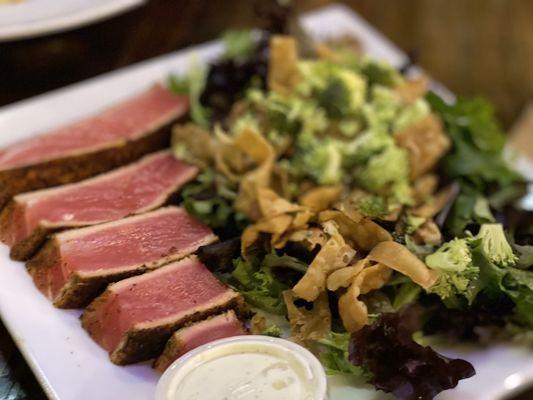 Ahi Tuna Salad