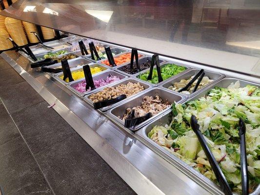 Fresh salad bars