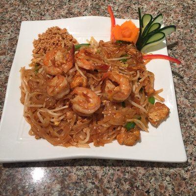 Padthai w/ Prawns