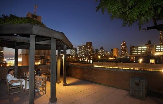 Midwest Court - 410 West 53rd Street - Beautiful courtyard