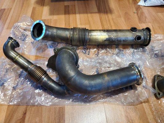 AFTER
 
 downpipe with recirc dump tube in modular form