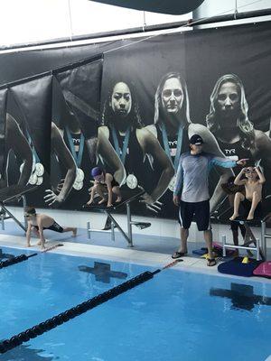 NJRC Coaching novice swimmers