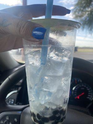 TOO MUCH ICE. Less ice: $1.50 charge. No ice: $2.00 charge. t(-_-)t