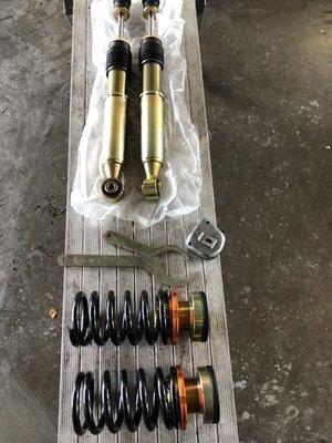 Honda Civic Si rear coil overs and shocks.