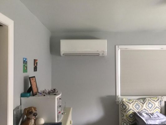 Mitsubishi 2 Ton Ductless Heat Pump Installed in Stratford, CT.