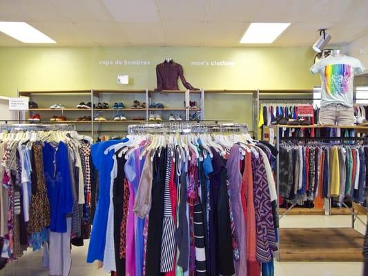 Buffalo Exchange Outlet Nogales Interior