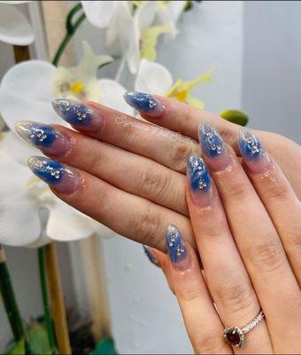 Acrylic gel nail design