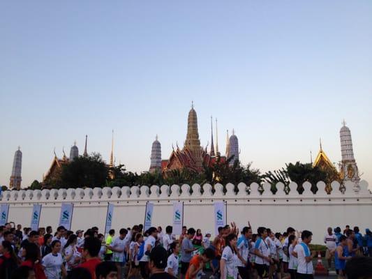 November 2015 - 6:45AM Bangkok Marathon