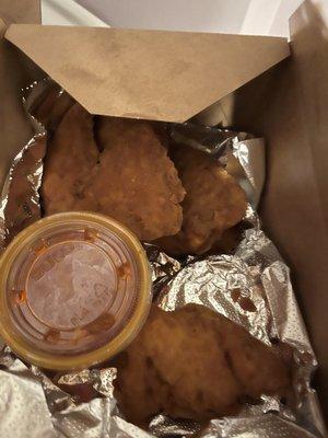 They kindly split my double order of fingers in separate containers - 1/2 plain with mild sauce on side, 1/2 medium