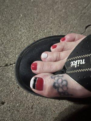 Santa style toes