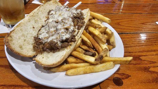 Cheesesteak with fries